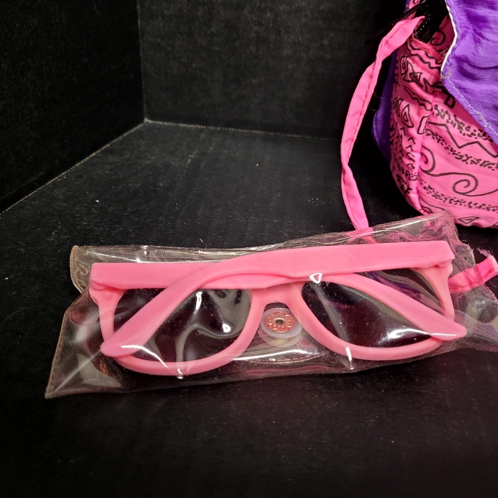 Vintage 1980's Childs Purple and Pink Fun 'N' Sun E.J. Wave Babe Bag - Picture 3 of 6